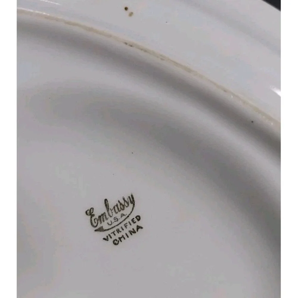 Royal Embassy‎ Vintage Vitrified Gravy Bowl With Pink And Gray Floral Pattern